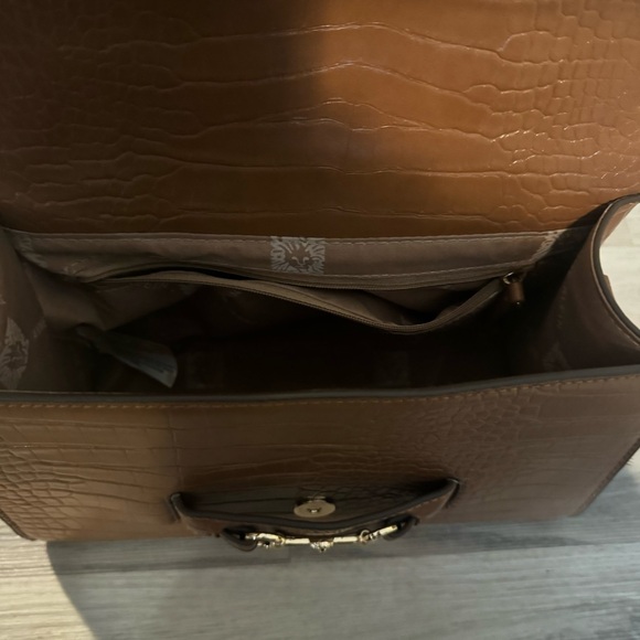 Anne Klein brown handbag - Picture 6 of 10